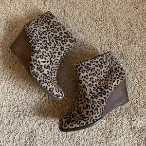 Sole Society “Patsy” Booties in Leopard print